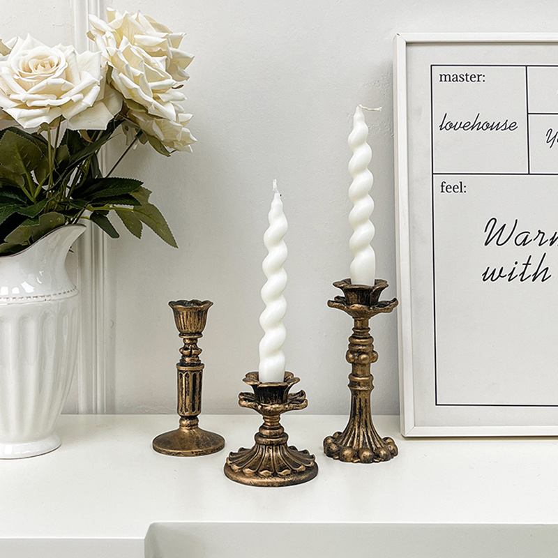 Home Decor In - เชิงเทียนทองสัมฤทธิ์โบราณ รูปทรงดอกไม้ สำหรับงานเลี้ยงอาหารค่ำวันสะบาธ โต๊ะอาหารฝรั่งเศส เตาผิง ของตกแต่งบ้าน