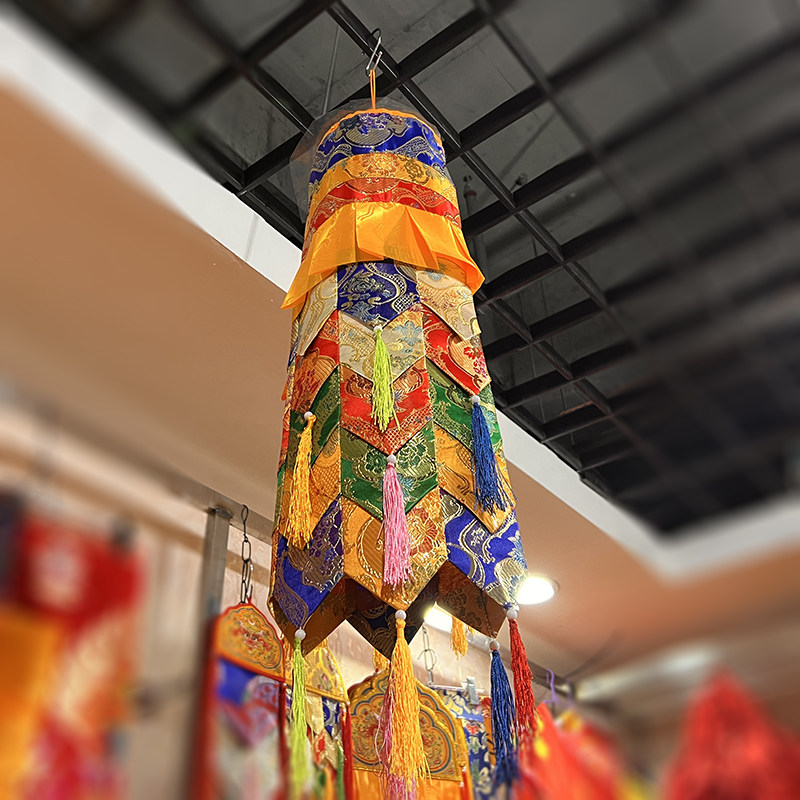 Home Decor Handicraft - 65*15 ซม. จี้ห้อยประดับงานฝีมือ ตกแต่งห้องโถงพุทธศาสนาทิเบต ผ้าธงสีสันสดใส ของตกแต่งบ้านแบบทิเบต