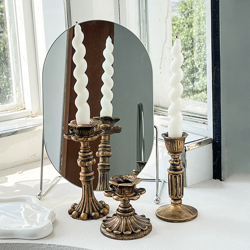 เชิงเทียนทองสัมฤทธิ์โบราณ รูปท - Home Decor In บทวิจารณ์และราคา