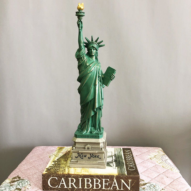 อนุสาวรีย์เทพีเสรีภาพชุดโต๊ะอุ - Home Decor New York บทวิจารณ์และราคา